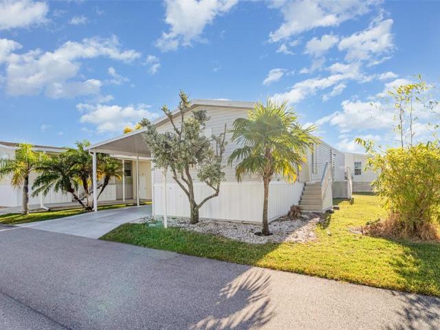 10 Holland Ave, Punta Gorda, FL 33950 | MLS #A4698