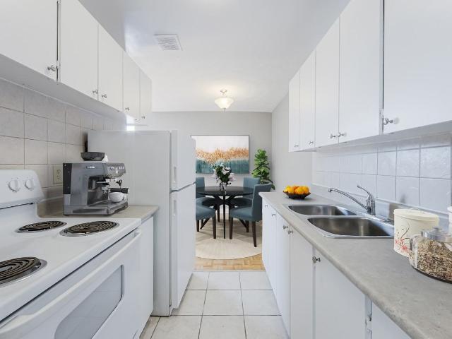 10 Jayzel Drive 2 Bedroom Apartment for Rent at 10 Jayzel Dr, Toronto, ON M9M 2C3 Humbermede