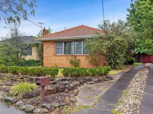 10 Julian Street, Werribee, VIC 3030