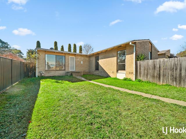 10 Kerr Place Charnwood ACT House for Rent LJ Hooker