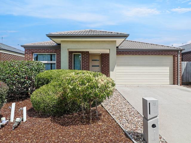 10 Kookaburra Drive