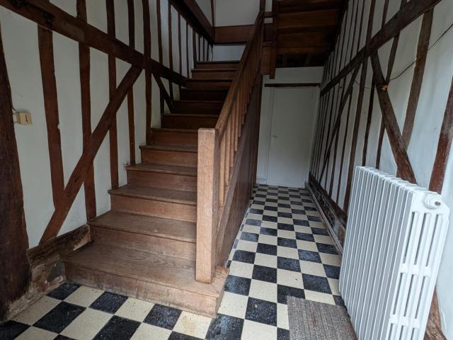 10 KMS DE DIEPPE MAISON DE STYLE NORMAND 120M2 HABITABLE GARAGE CAVE VOUTEE
