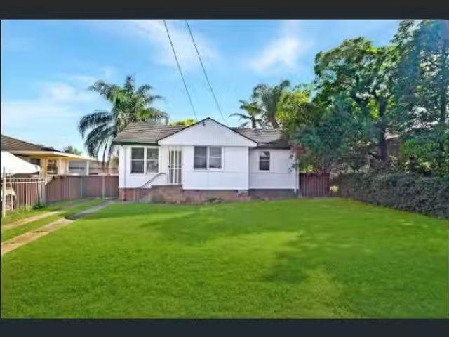10 Kurrajong Road, North St Marys House for rent Listed by Ri.