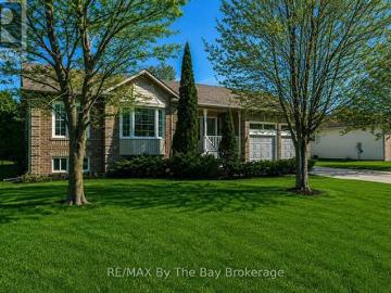 10 Lamont Creek Drive, Wasaga Beach, ON, L9Z 1J8 house for sale | Listing ID S13114 | Royal LePage