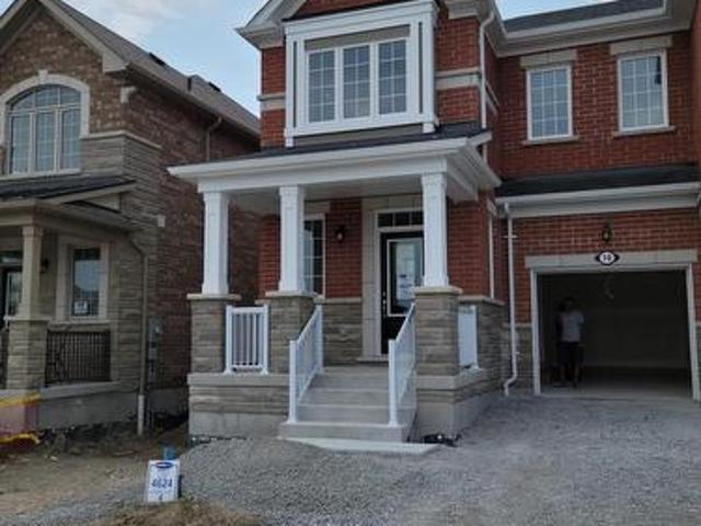 10 Limoges Road, Whitby, ON, K0G 1L0 house for lease | Listing ID E13786 | Royal LePage