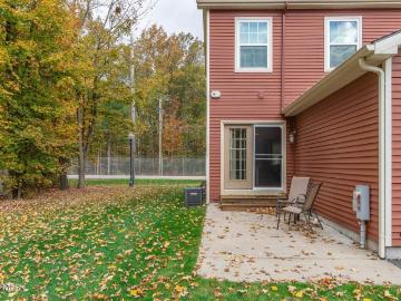 10 Linden Lane