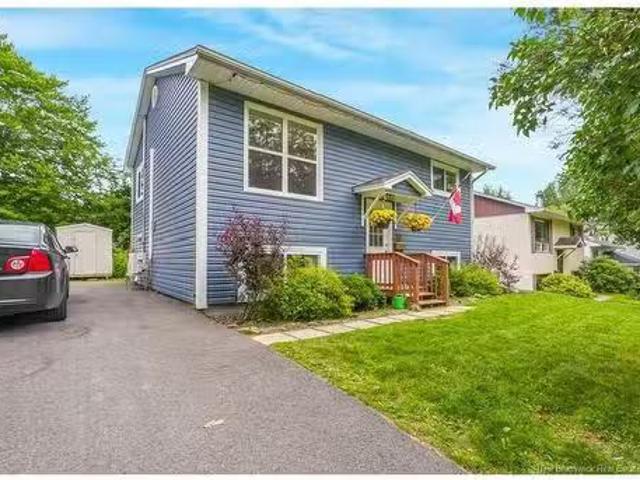 10 Lilac Cres, Fredericton, NB, E3A 2G6 house for sale List.