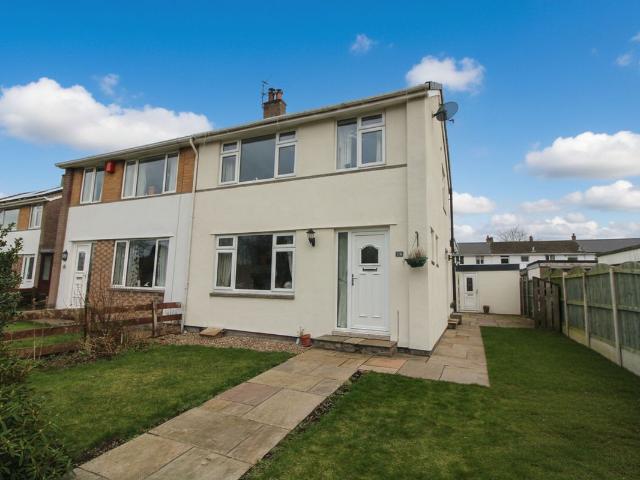 10 Little Corby Road, Little Corby CA4, 3 bed property to rent, £1,200 pcm | PrimeLocation