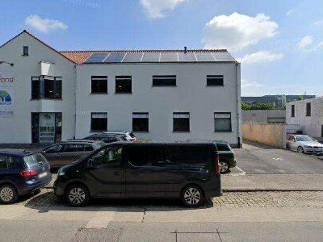 10 m2 apartment for rent in Gent Zwijnaarde