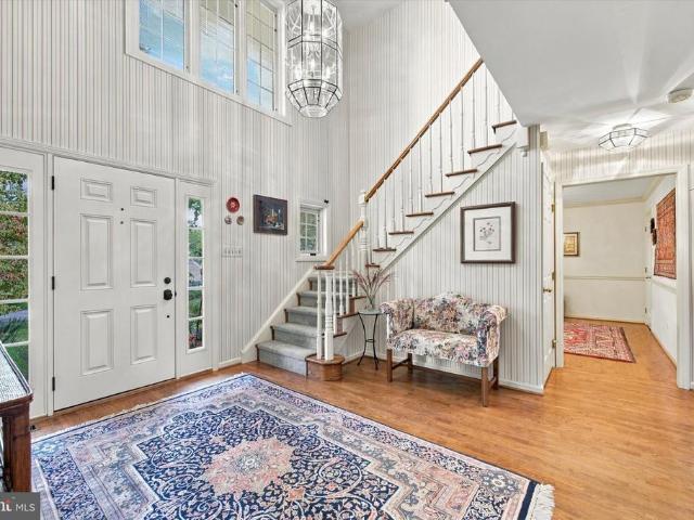 10 Manor Lane