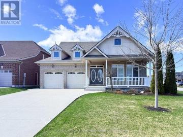 10 Macpherson Avenue, Huron East Egmondville, ON, N0K 1W0 house for sale | Listing ID X13019 | Royal LePage