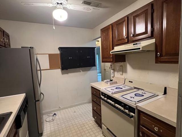 10 Maplewood Avenue # 2B
