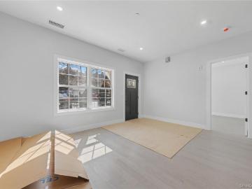10 Market St, Unit B, Wappingers Falls, NY 12590 | MLS #982812