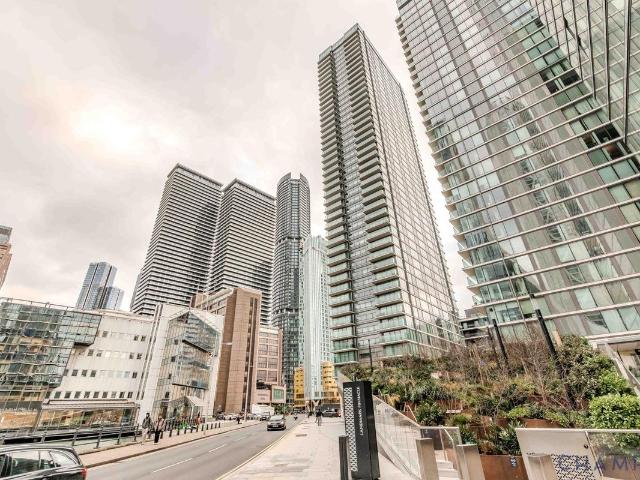 10 Marsh Wall E14, Studio to rent, £2,687 pcm | PrimeLocation