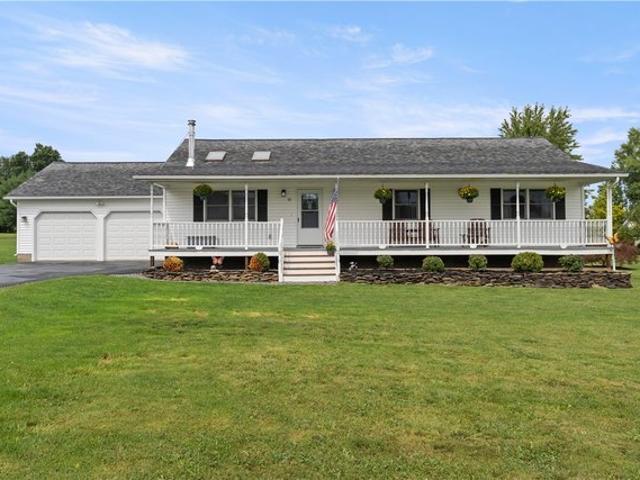 10 Melodee Ln, Nunda, NY 14517