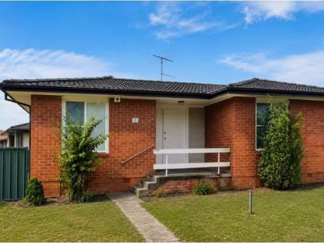 10 Mercator Crescent, Willmot House for rent Listed by Jake M.