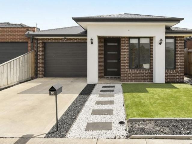 10 Mimosa Drive, Beveridge