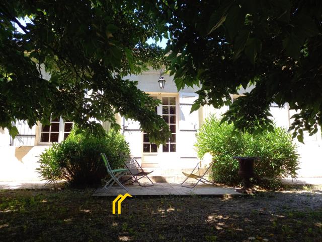 10 Minutes Blaye 161m² Saint Christoly de Blaye
