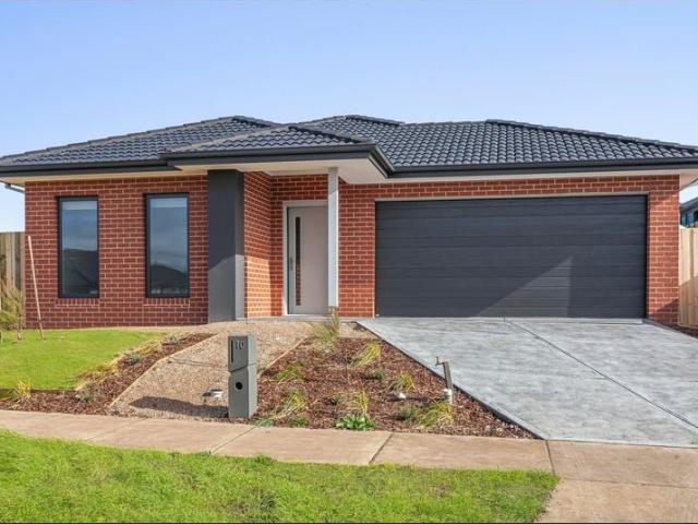10 Moss Street, WALLAN, VIC 3756