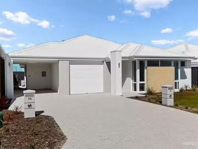 10 Myora Way, Two Rocks, WA 6037