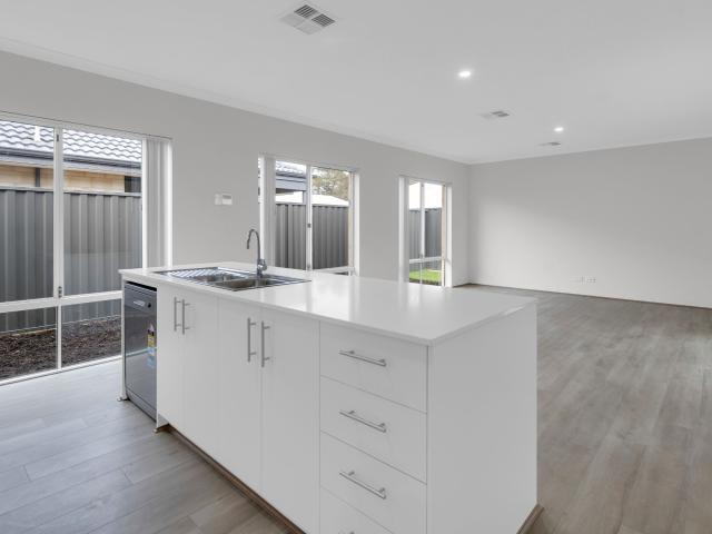 10 Ozone Road Baldivis, WA 6171
