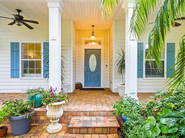 10 Pamela Pkwy, Palm Coast, FL 32137 | MLS #FC313718