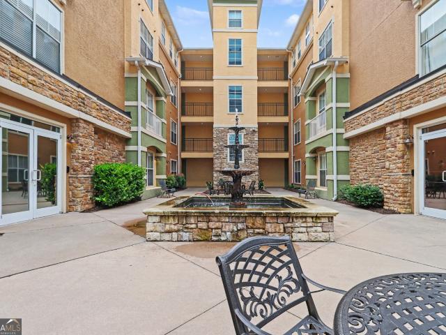 10 Perimeter Summit Boulevard NE 4213
