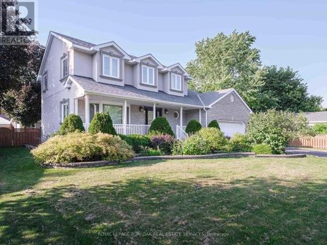 10 Porter Avenue, Haldimand, ON, N0A 1H0 Luxury House for sale | Listing ID X13578 | Royal LePage Carriage Trade Luxury Properties