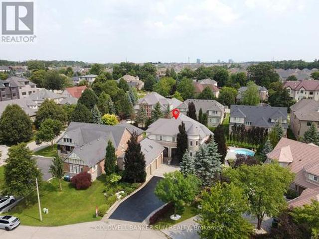 10 Pride Court, Brampton, ON, L6Y 5H3 house for sale | Listing ID W13613 | Royal LePage