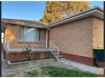 10 Railway Avenue, Crestwood Apartment for rent Listed by Amb.