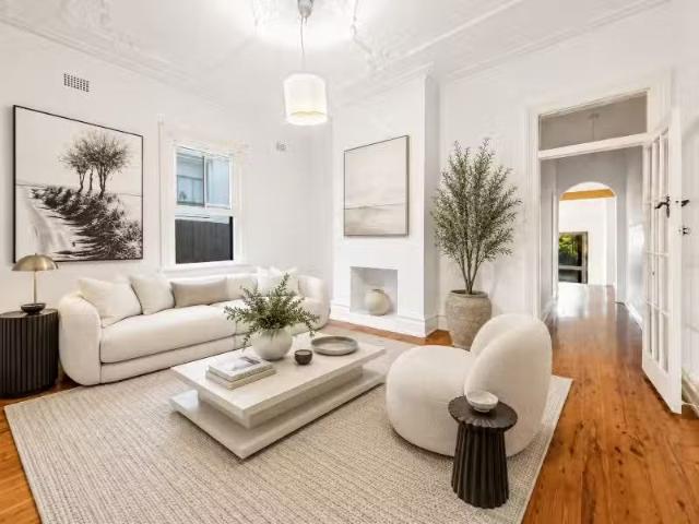 10 Rickard Avenue, BONDI BEACH Townhouse for rent Listed by R.