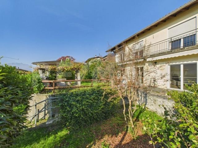 10 Room single house