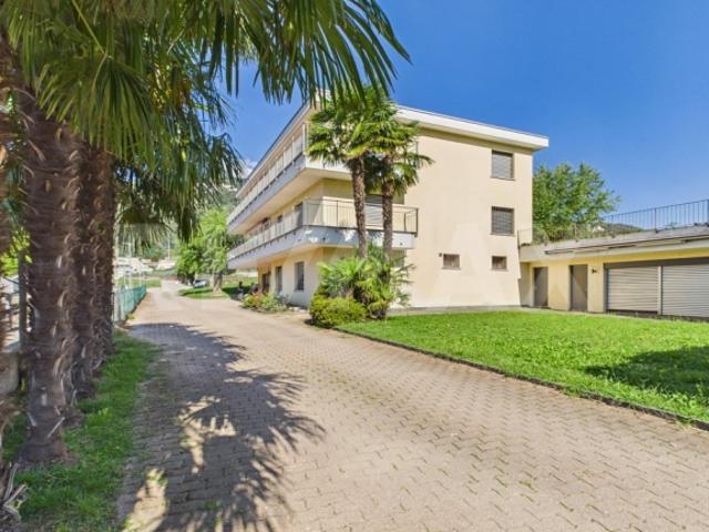 10 Room single house
