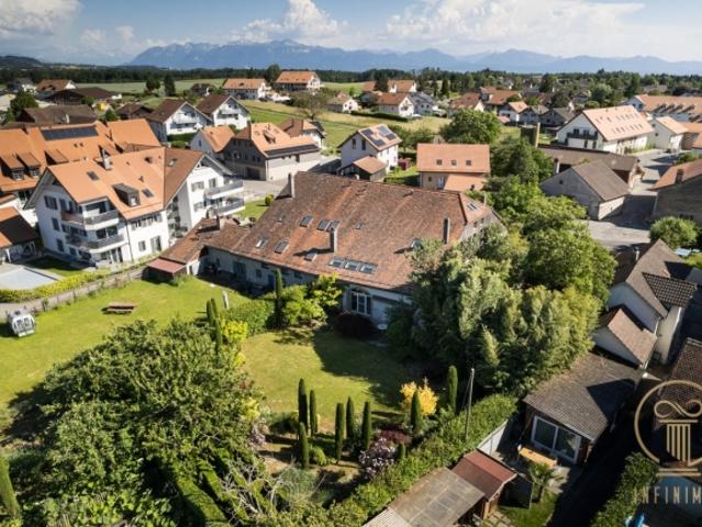 SULLENS, Lieblingshaus Sehr gut renoviert, das man entdecken sollte