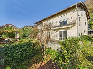 10 Room single house