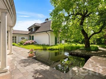 10 Room villa
