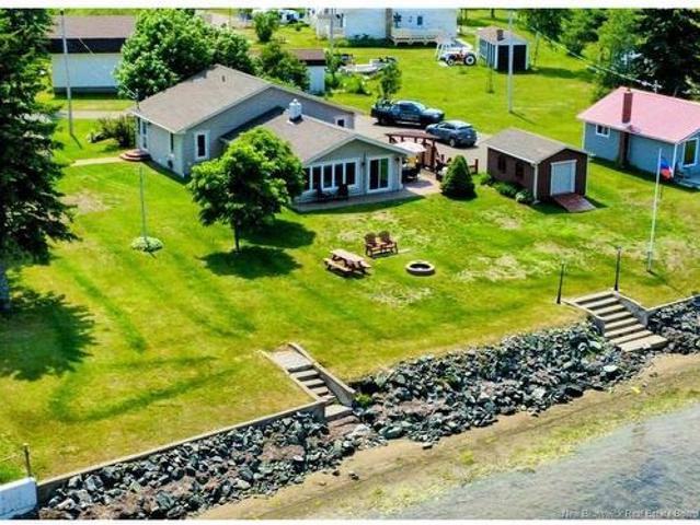 10 Rue Mcgrath St, Tracadie, NB, E1X 4G4 house for sale | Listing ID NB143539 | Royal LePage