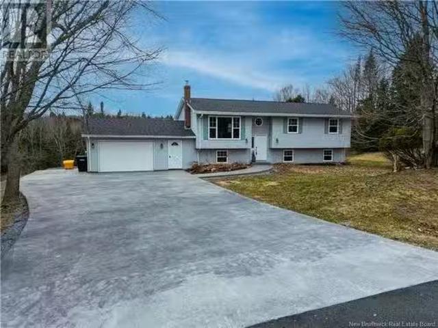 10 Rynlon Crescent, Quispamsis, NB, E2G 1A5 investment for s.