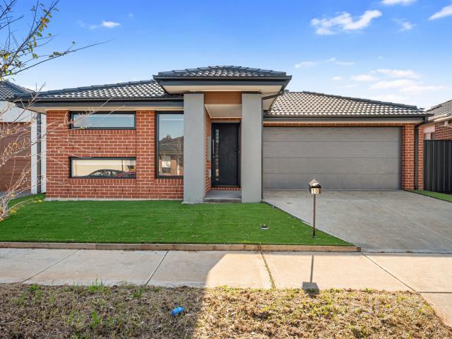 10 Scorpio Road, Weir Views