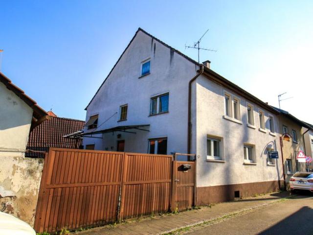 10 Schlafzimmer Haus Bad Schönborn Deutschland 104889816