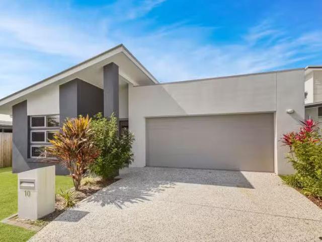 10 Sea Hawk Drive, BIRTINYA, QLD 4575 House for Rent