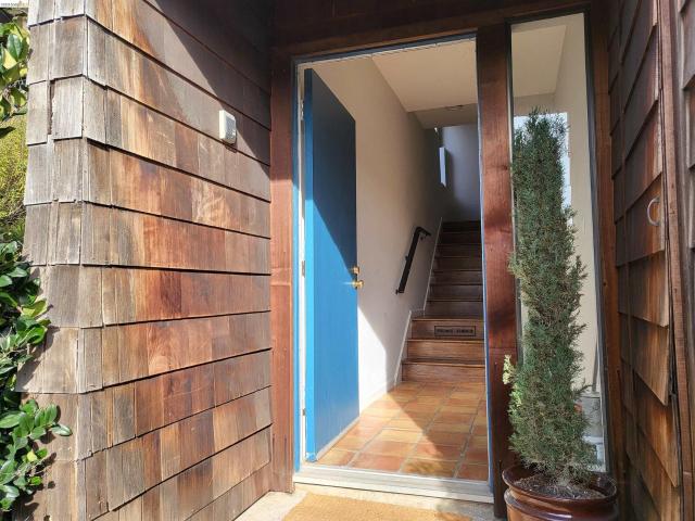 10 Sereno Cir, Oakland, US, CA