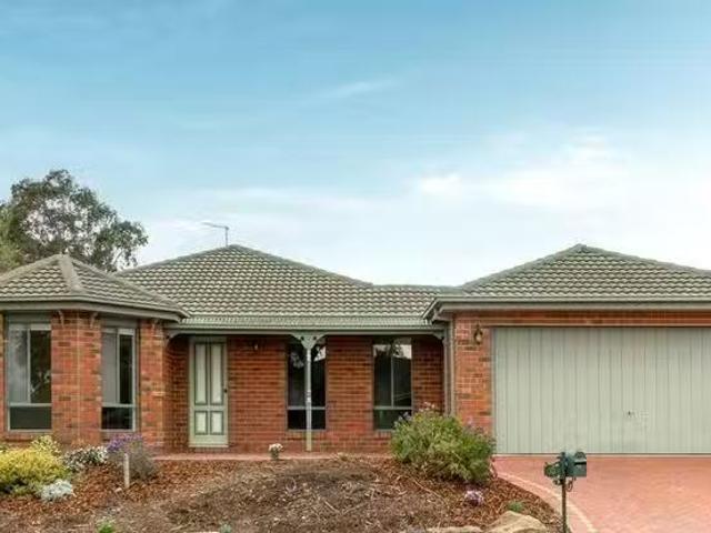 10 Shannon Place, Langwarrin, VIC 3910