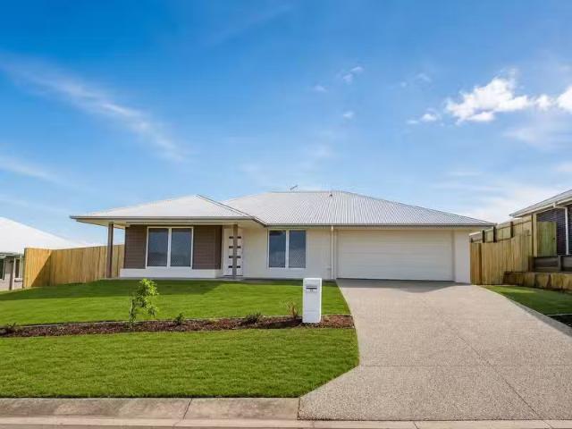 10 Sheoak Way, NIKENBAH, QLD 4655 House for Rent