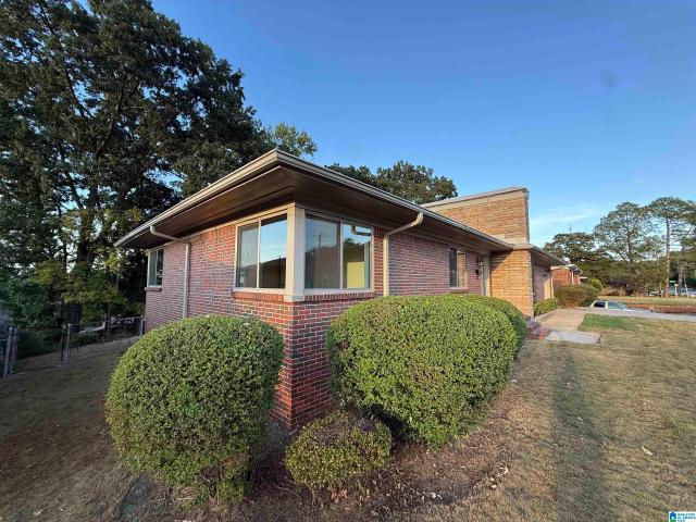 10 Sw Green Springs Avenue
