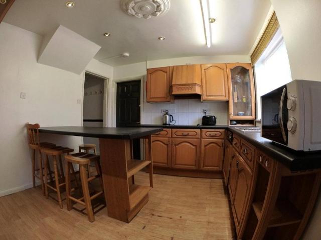 10 Staunton Court, Lincoln. 5 bed house share to rent £515 pcm £119 pw