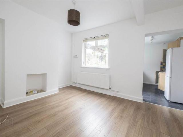 10 Strandburn Parade, Belfast, BT4 1LZ