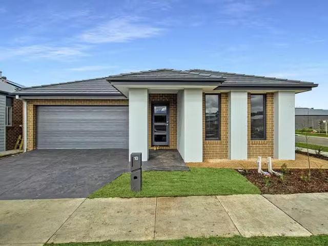 10 Sundews Crescent, Armstrong Creek, VIC 3217