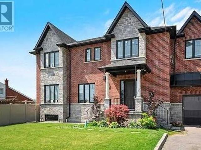 10 Sunray Crescent, Toronto, ON, M3M 2C5 house for sale | Listing ID W13821 | Royal LePage