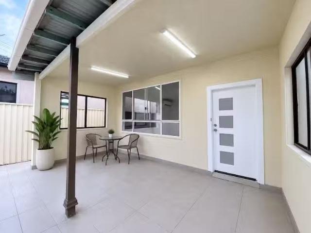 10a Buckland Street, Greenacre House for rent Listed by Mary.